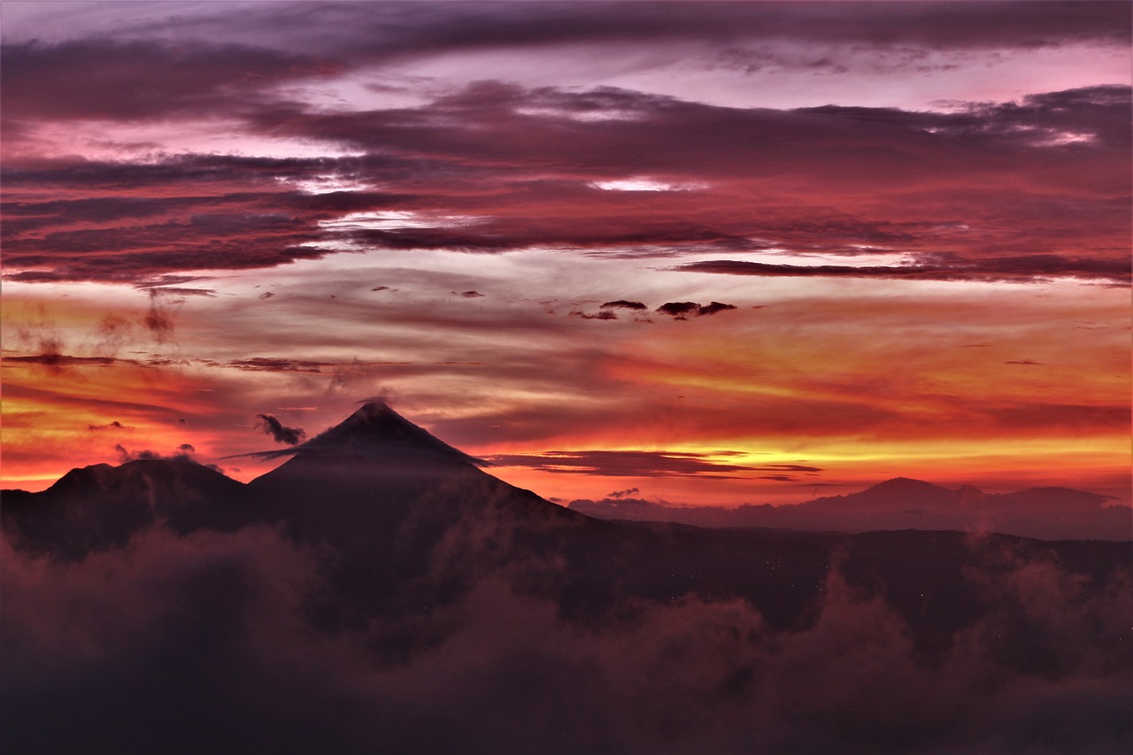 Explorando los Volcanes De Costa Rica: Maravillas Geológicas